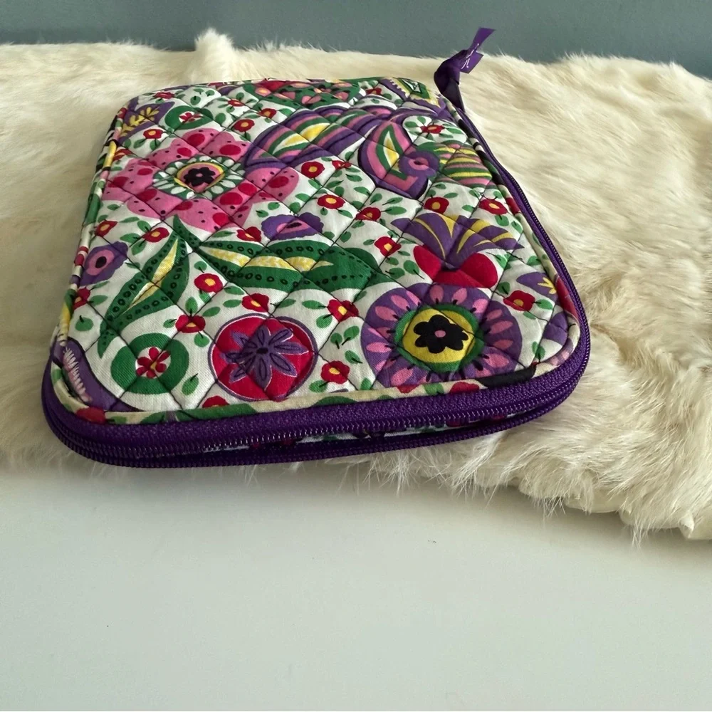 Vera Bradley Viva La Vera e-Reader Mini iPad Tablet Sleeve - Picture 8 of 8
